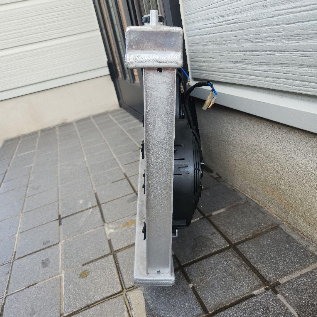 AE86 用　HPI EVOLVE アルミラジエーター 2ファン付き