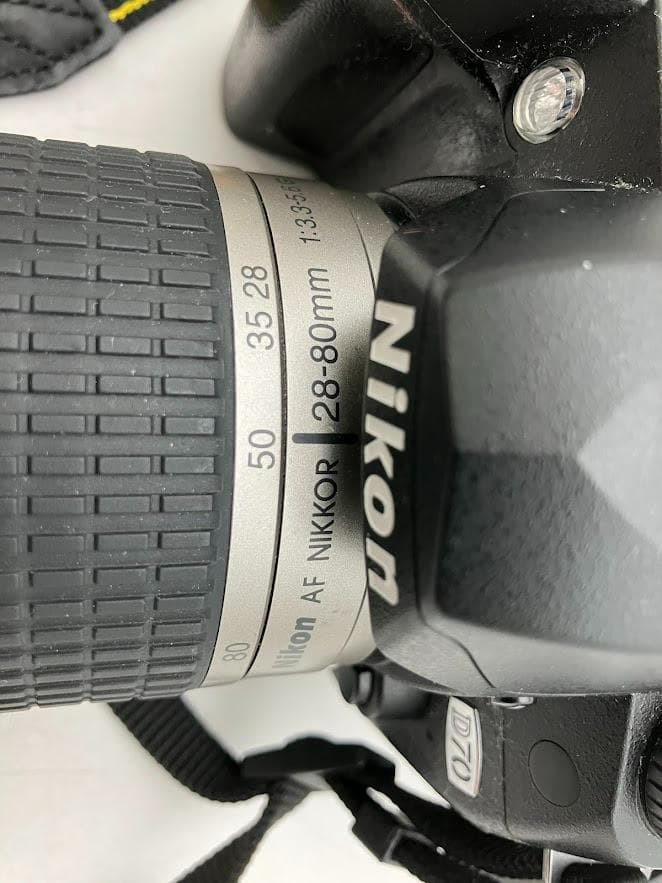 【ジャンク品】Nikon D70 デジタル一眼レフカメラ