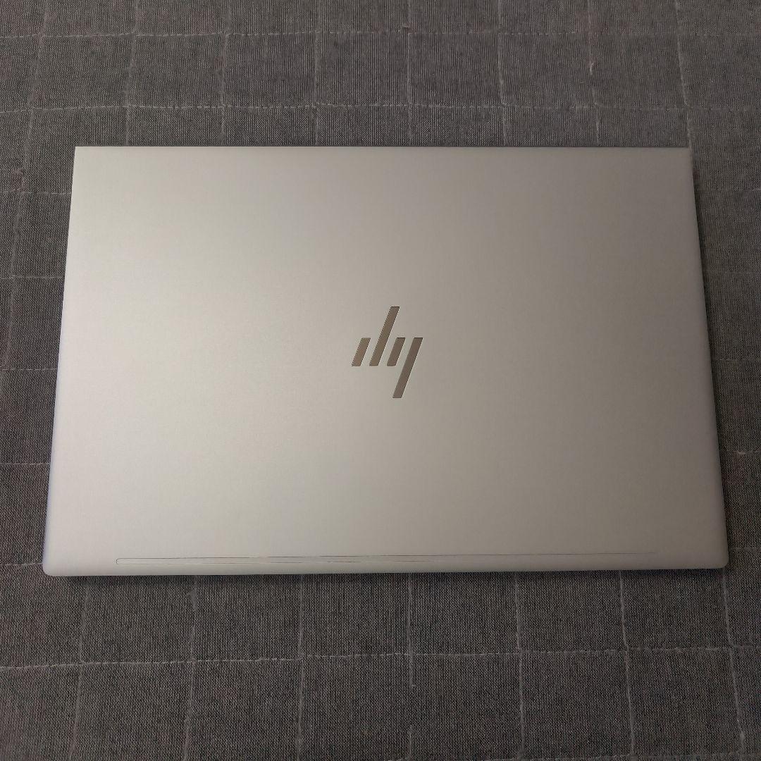 2022年10月 美品 HP 驚速12世代i5 1235u 16GB 新512G