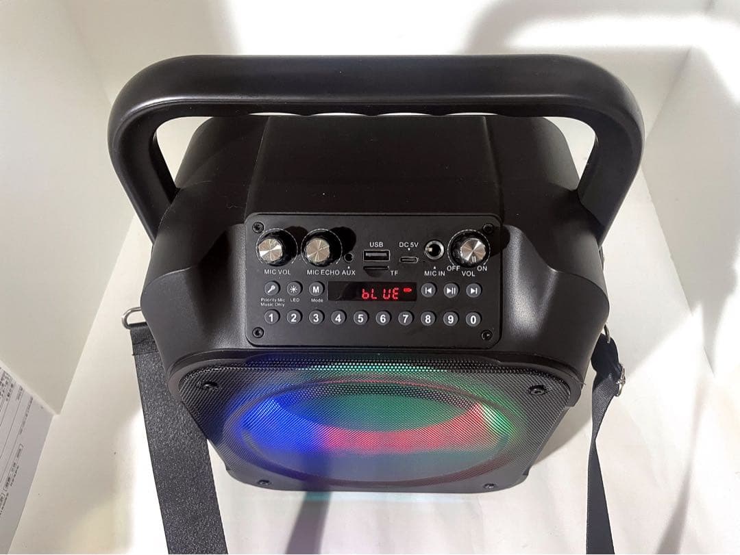カラオケ マシーン ポータブルスピーカー SDカード USB Android