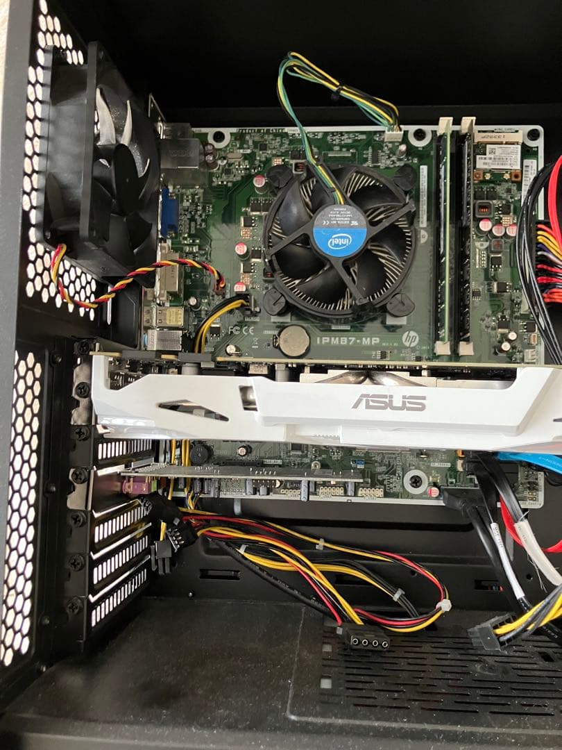 ミドルクラスゲーミングPC