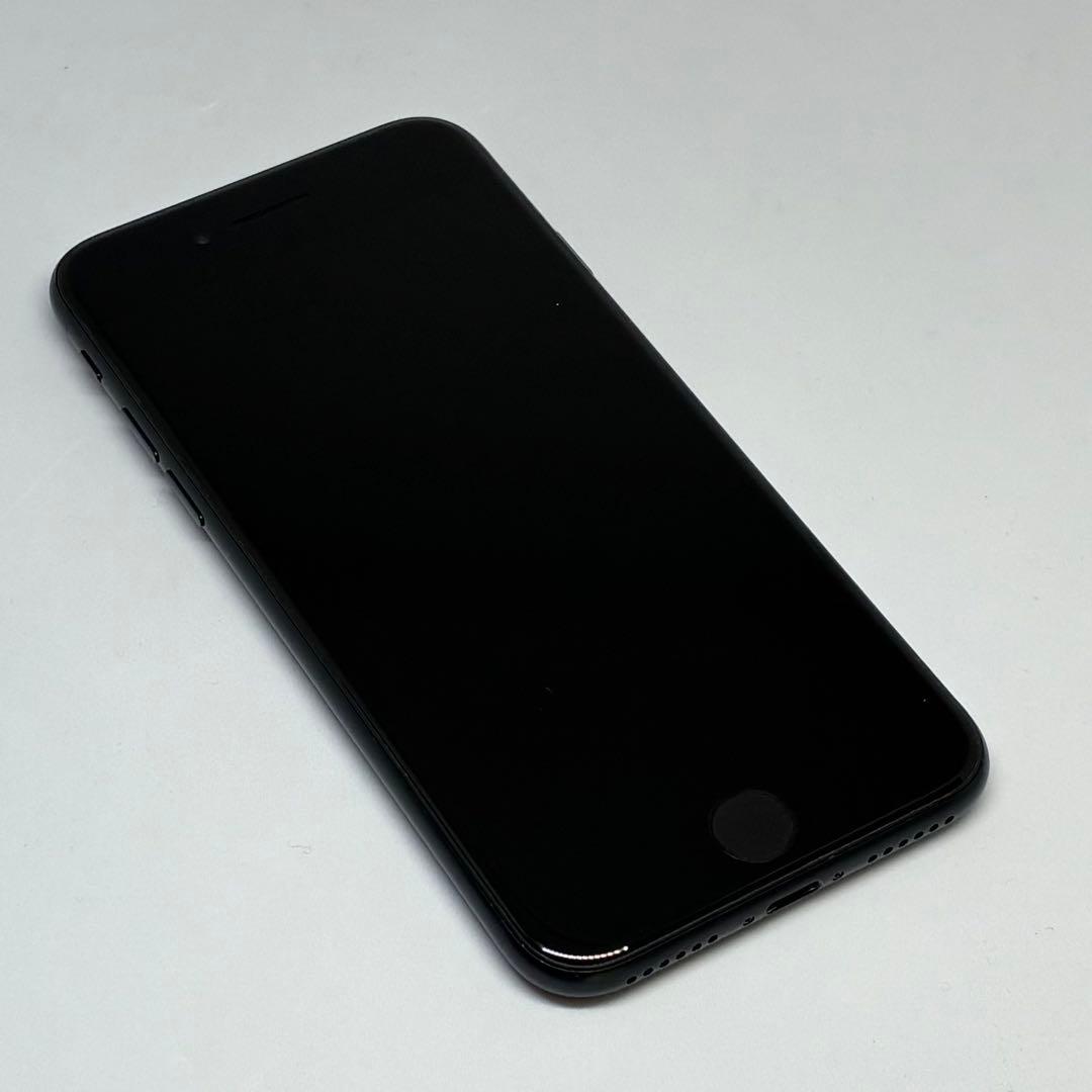 M44美品【電池新品100％表示】iPhone SE3 128GB ミッドナイト
