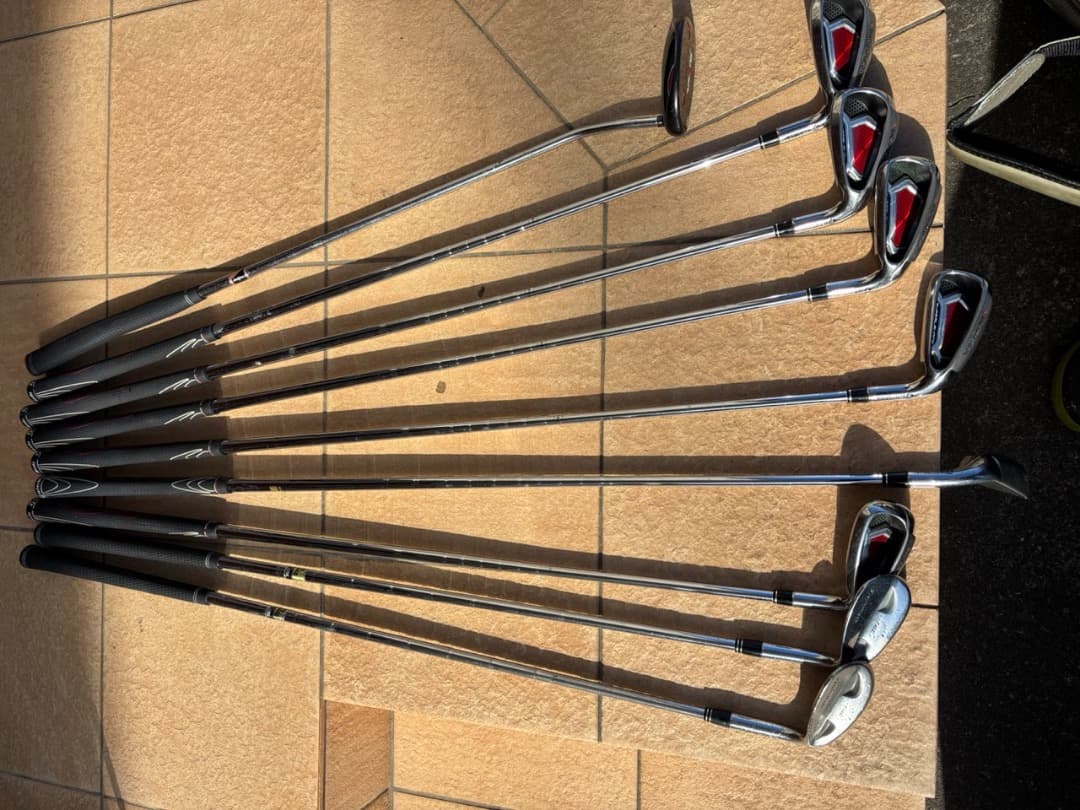 〈大幅値下げ！〉【TaylorMade】中古ゴルフクラブ　セット＋おまけ