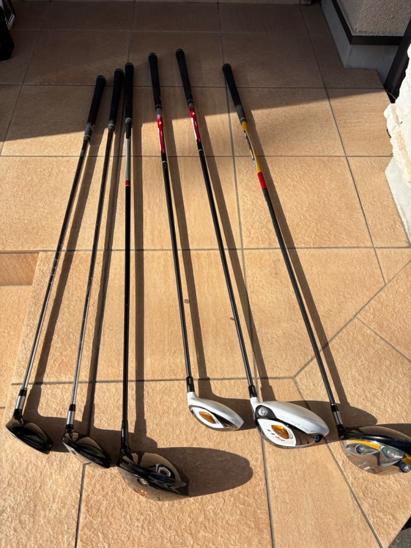 〈大幅値下げ！〉【TaylorMade】中古ゴルフクラブ　セット＋おまけ