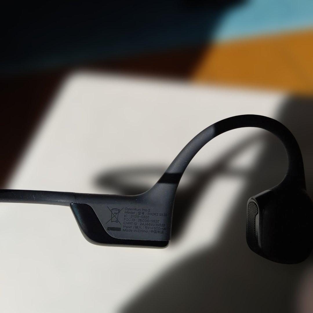 美品 Shokz 骨伝導イヤホン OpenRun Pro2 S820