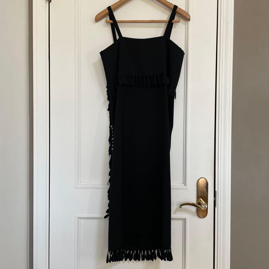 ISSEY MIYAKE イッセイミヤケ ブラック フリンジキャミワンピース