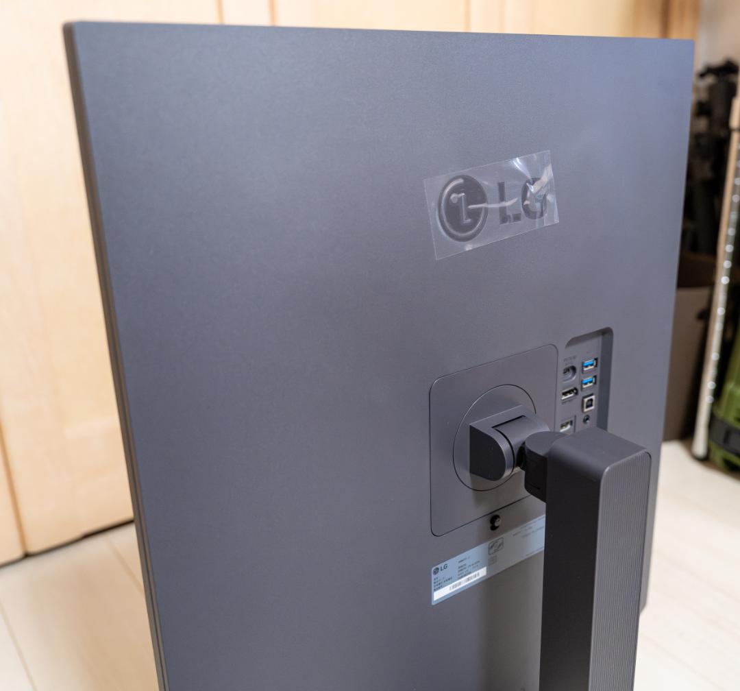 【中古・美品】LG 28MQ750-C 27.6インチ