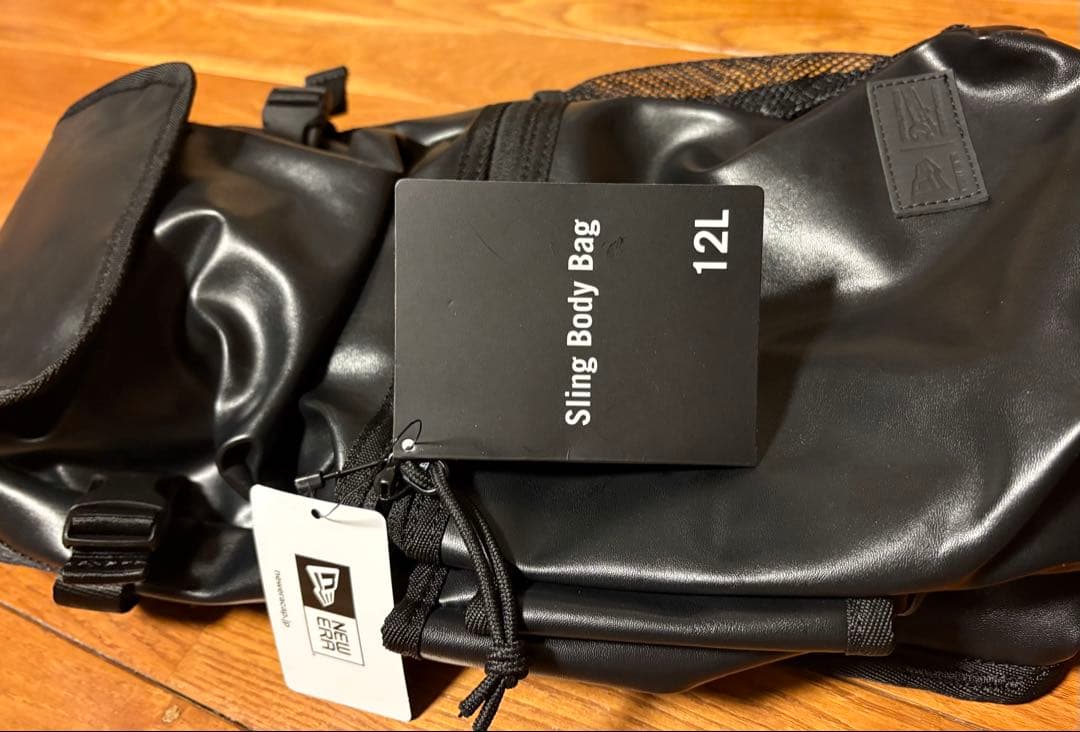 (未使用新品)ドラゴンズ スリングバッグ と20周年ワッペン