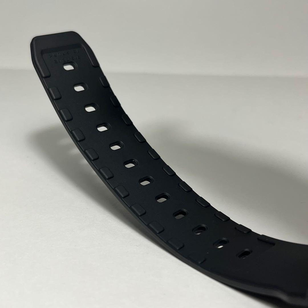 美品✨ G-SHOCK GM-5600 シルバー デジタル メタル メンズ腕時計