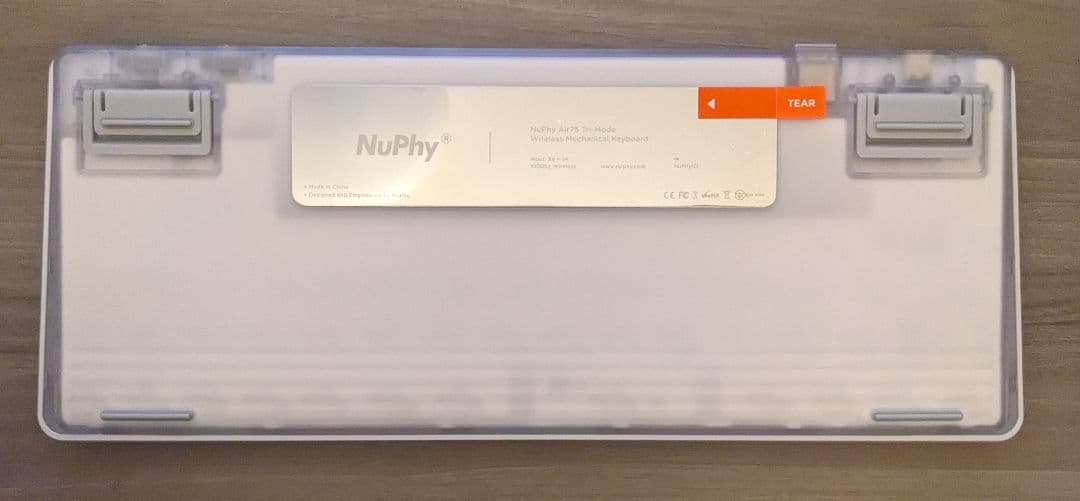 キーボード NuPhy Air75 V3 White / Red Nano / JIS