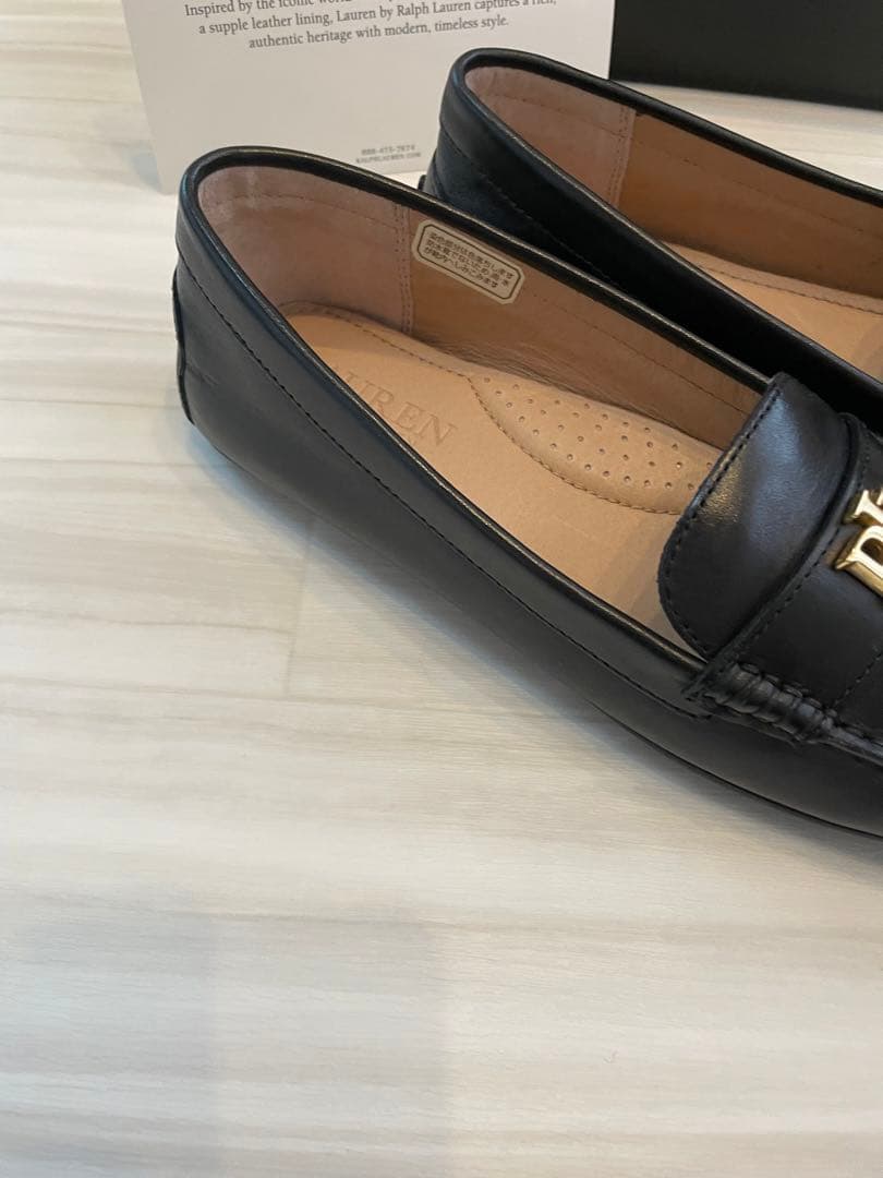 一度使用のみ　完売ラルフローレンローファーブラック23.5cm37