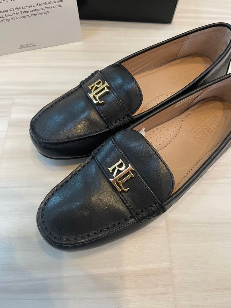 一度使用のみ　完売ラルフローレンローファーブラック23.5cm37