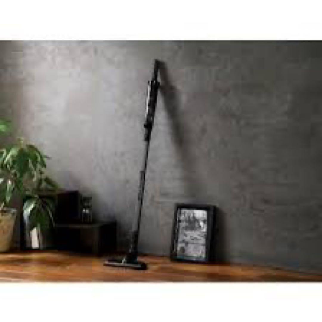 INVICTUS ONE スティック型掃除機 ブラック