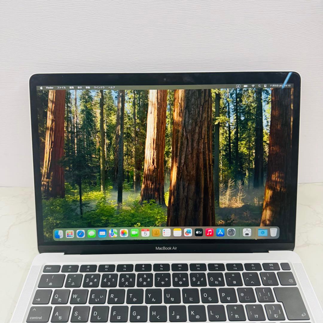 MacBook Air 13インチ 2020 M1 8GB 256GB