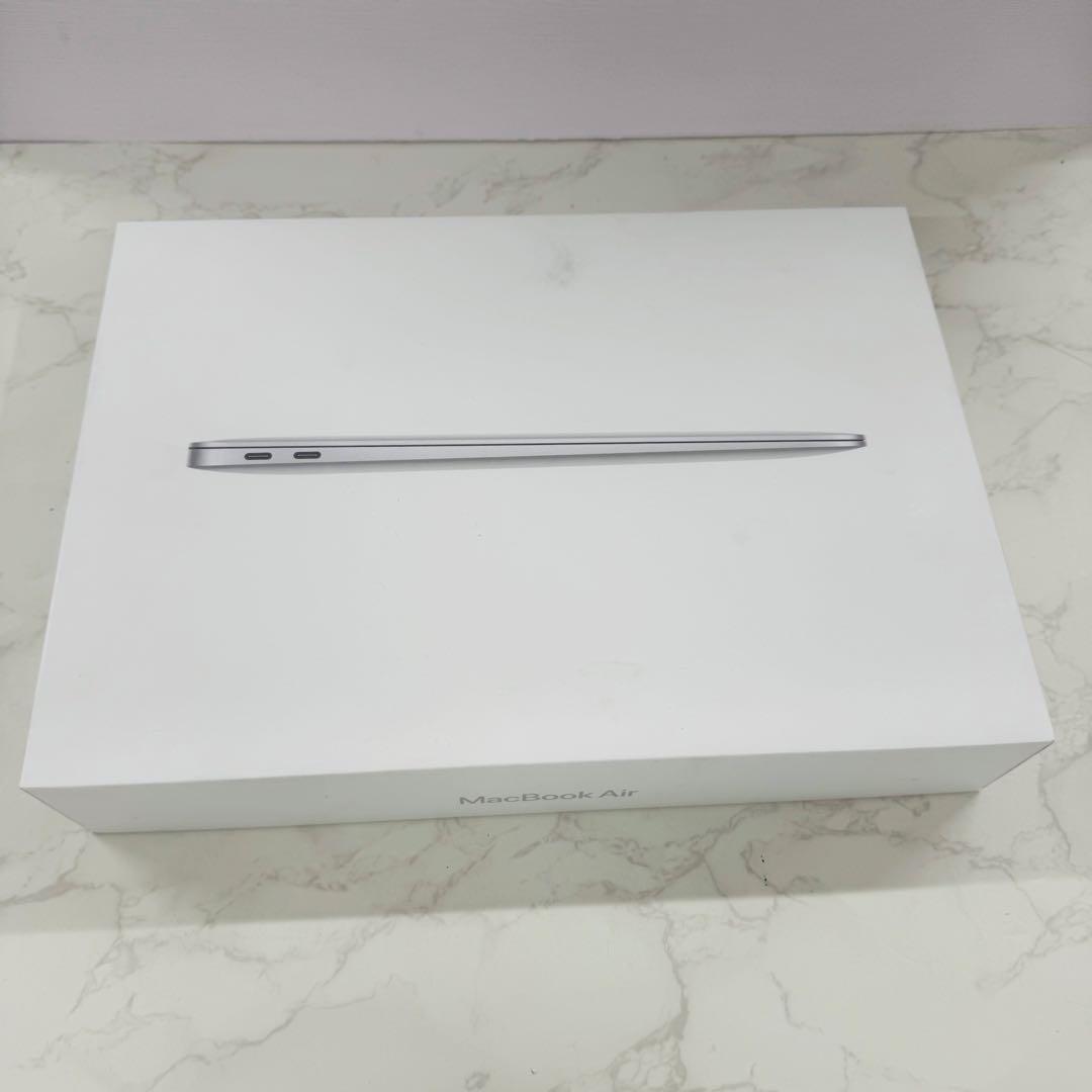 MacBook Air 13インチ 2020 M1 8GB 256GB