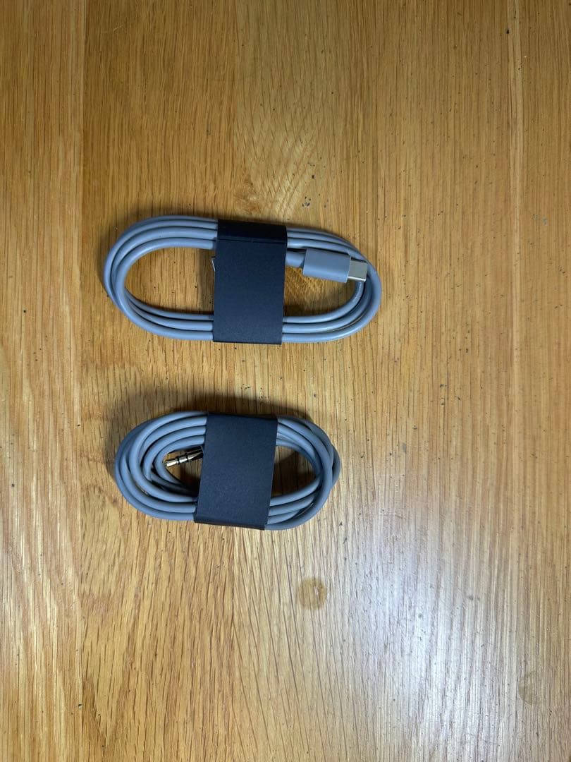 ワイヤレスヘッドホン 充電ケーブル付き Beats studio pro