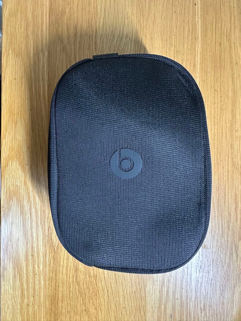 ワイヤレスヘッドホン 充電ケーブル付き Beats studio pro