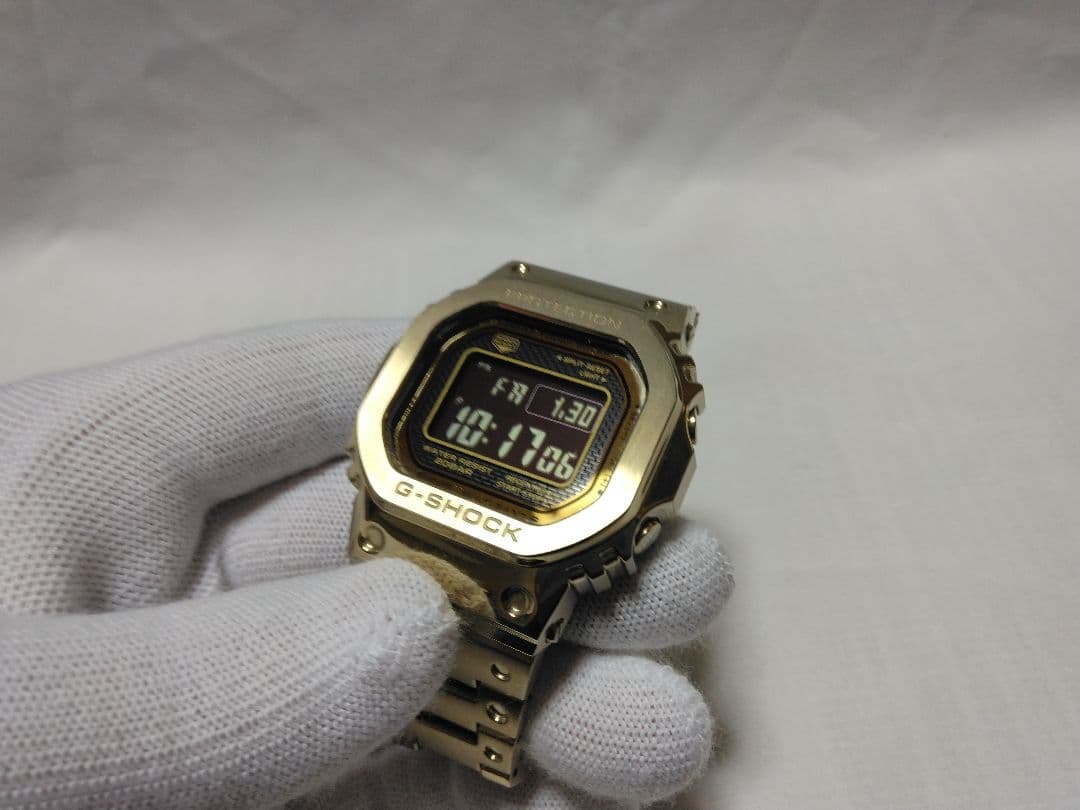 CASIO G-SHOCK GMW-B5000 ゴールド