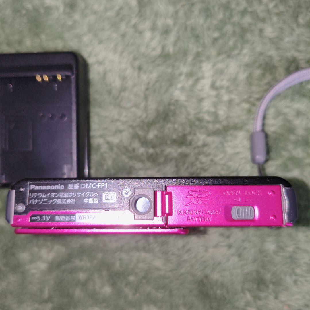 Panasonic LUMIX コンパクトデジタルカメラ ピンク DMC-FP1