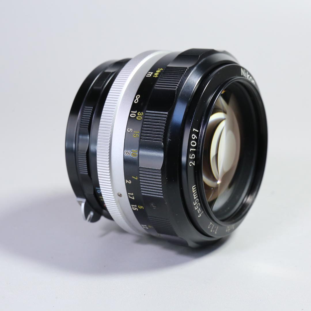 ☆初期F革☆極美品の完全動作 Nikon F2 55mm F1.2　＃356