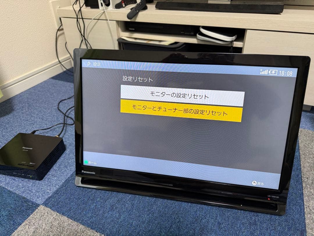 Panasonic VIERA 19インチ UN-19J10-K 本体