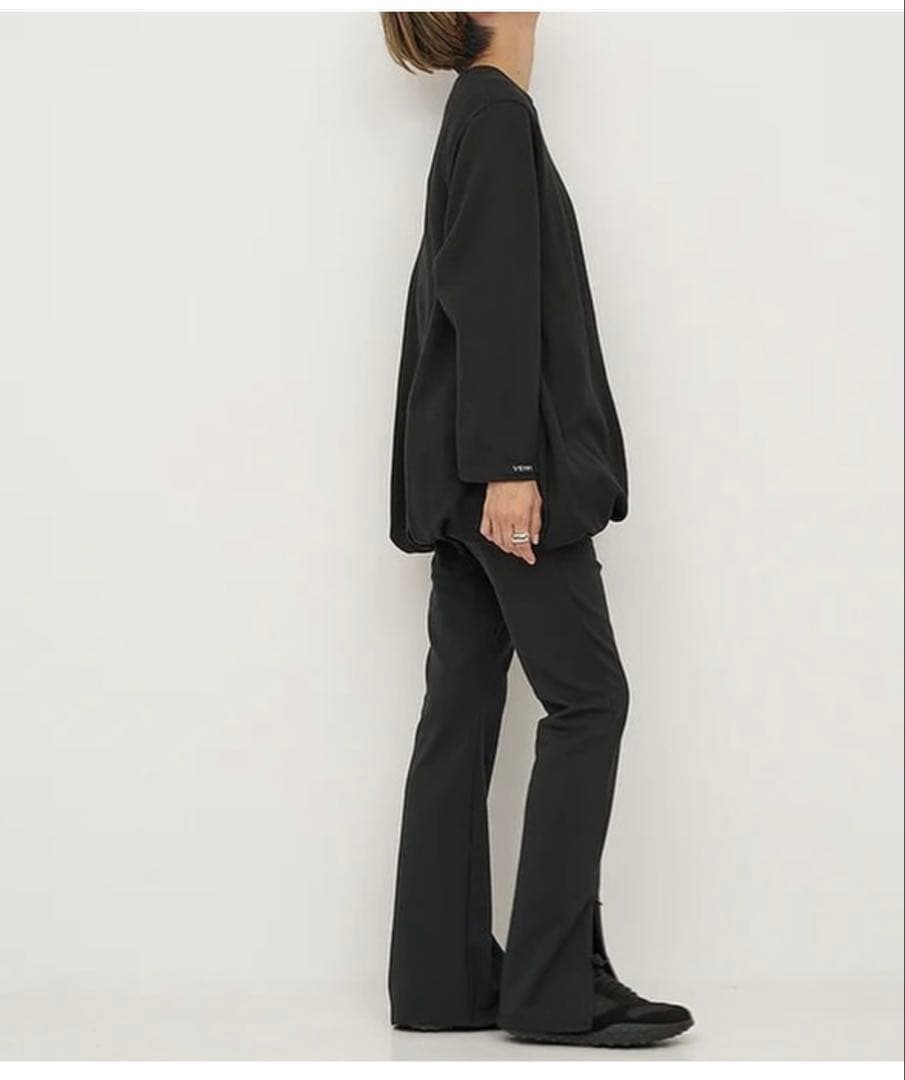 お値下げ　【YENN】バルーンチュニックプルオーバー　ブラック新品未使用品