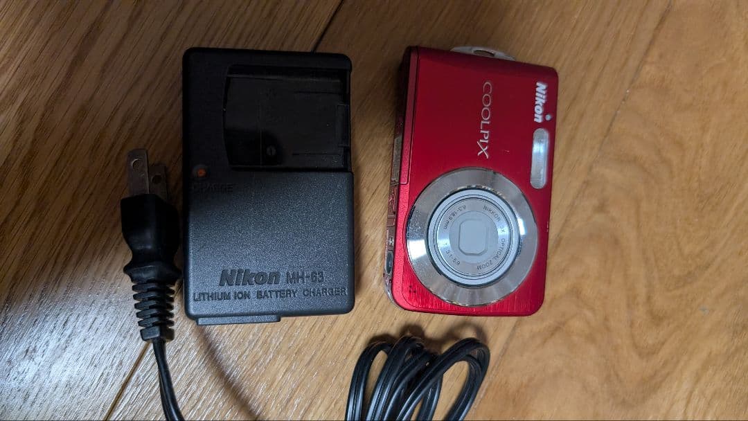 【値下げ】Nikon COOLPIX S210 レッド