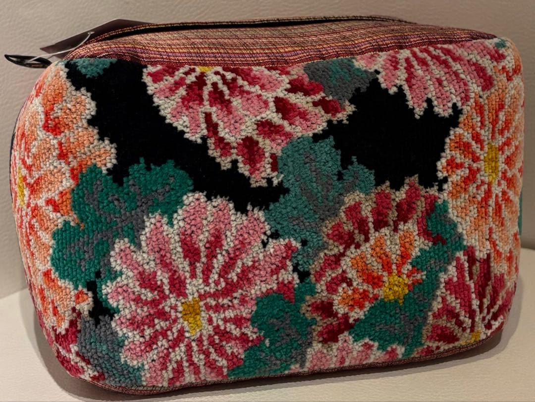 フェイラー　和柄　西陣織 シルク 絹 クッション 枕 新品タグ付き　FEILER