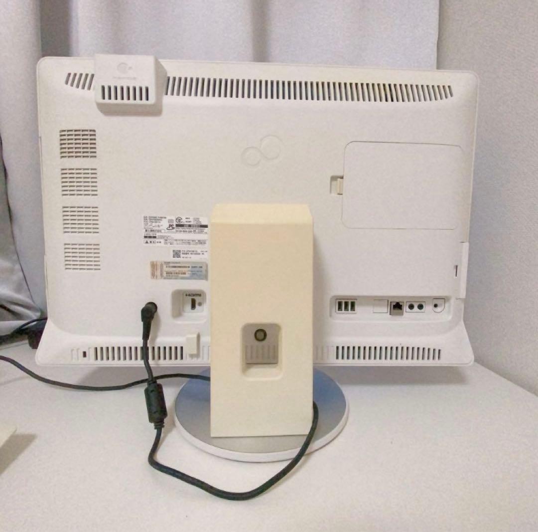 【ジャンク】デスクトップPC ESPRIMO FH98/DM FMVF98DMW