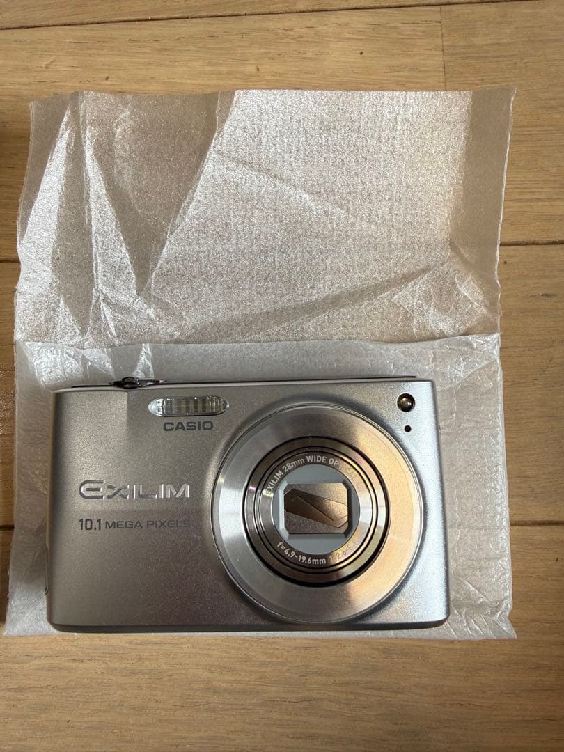 【未使用品】CASIO EX-Z300 コンパクトデジタルカメラ