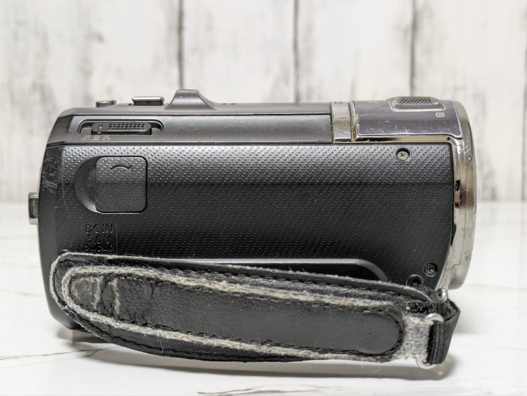 Panasonic　HC-V700M