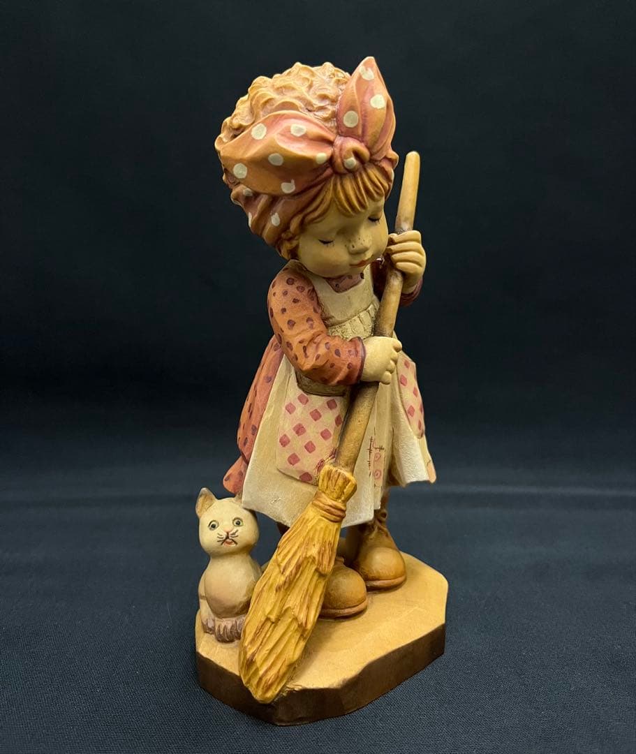限定品 ANRI アンリ人形 Sarah Kay「掃除の少女と子猫」サラ・ケイ