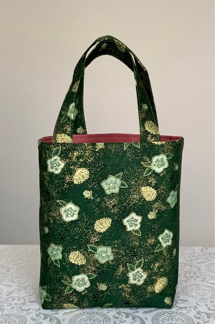 みい　ポメちゃん　トートバッグ　小物入れ