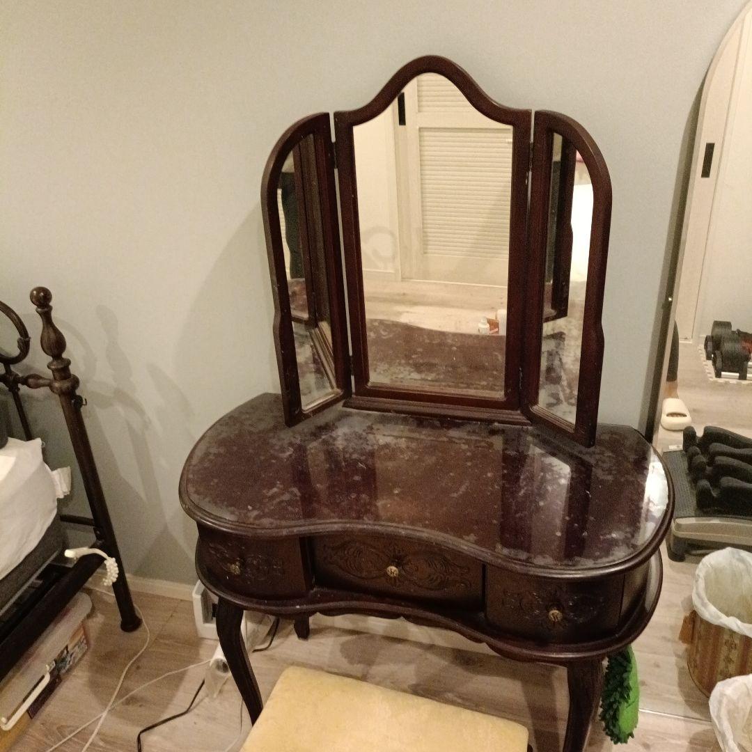 Yuriさま専用。姫系猫足アンティークダークブラウン ドレッサー