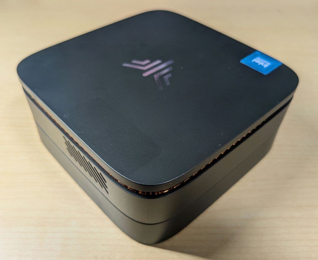 MiniPC 16GBにアップ済 N97 256GB NiPoGi