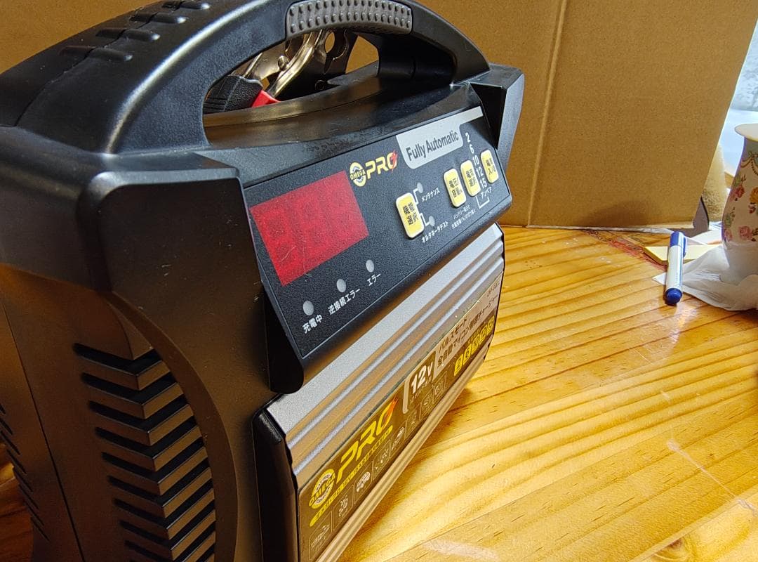 OMEGA PRO OP-0002 マイコン制御12V バッテリーチャージャー