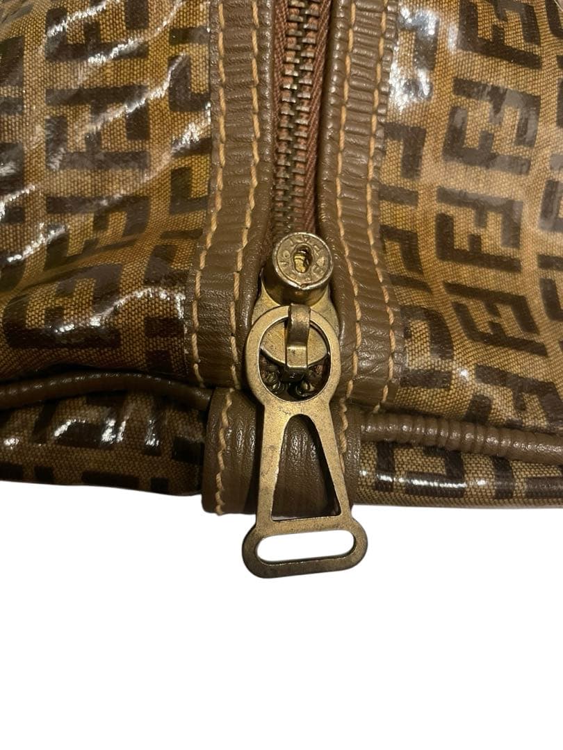 FENDI フェンディ ボストンバッグ エナメル生地 ズッカ柄 ヴィンテージ