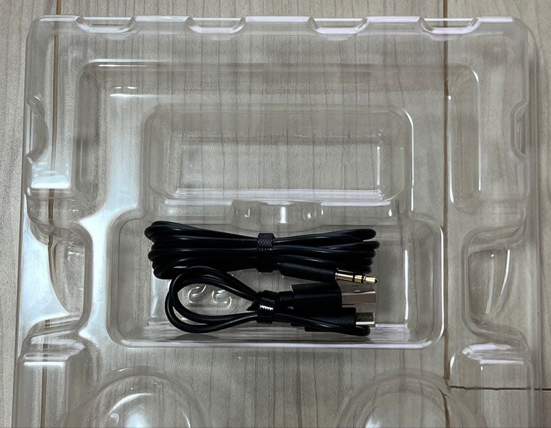 【美品　送料込】final UX3000 ホワイト ワイヤレスヘッドフォン