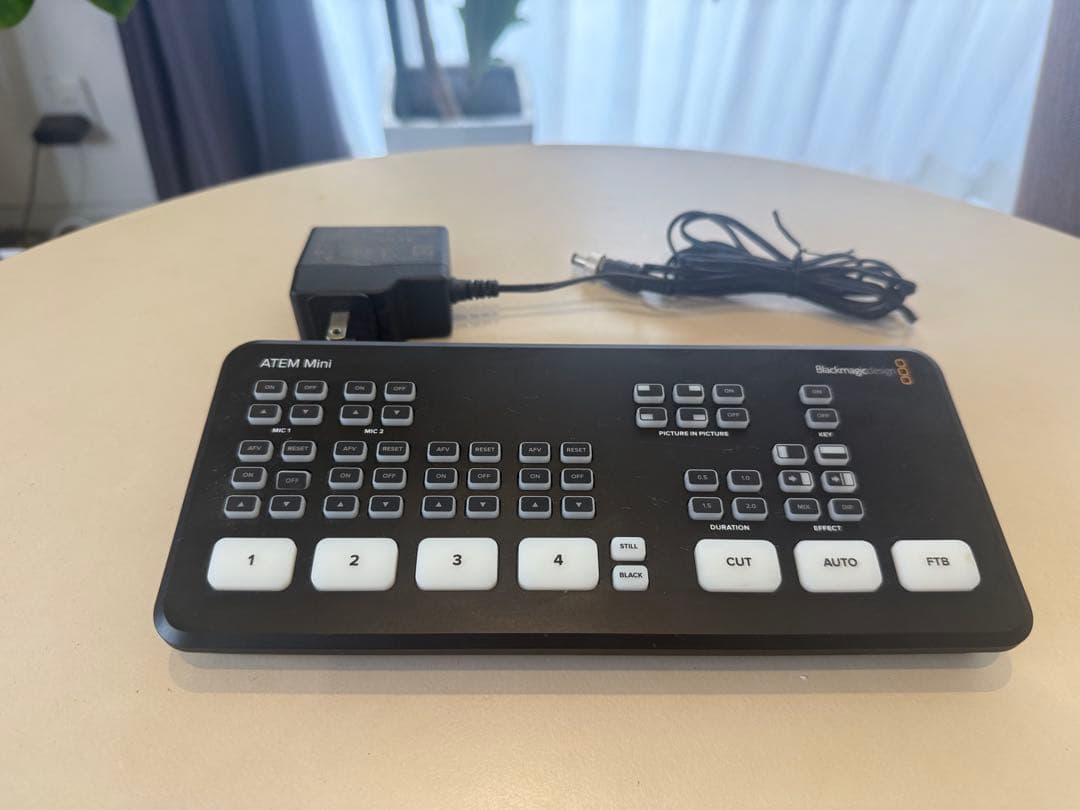 【美品】Blackmagicdesign ATEM Mini 本体ACアダプタ付
