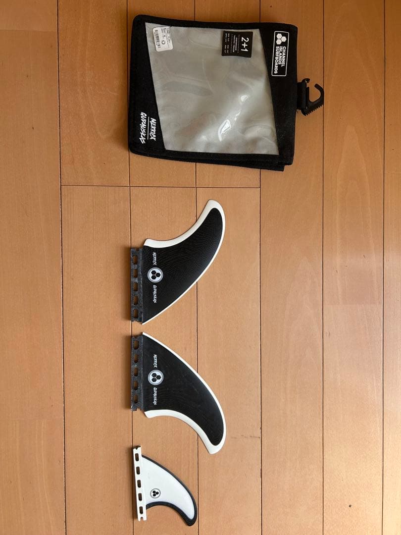 チャンネルアイランド　gスケート専用　サーフボードフィン 3枚セット