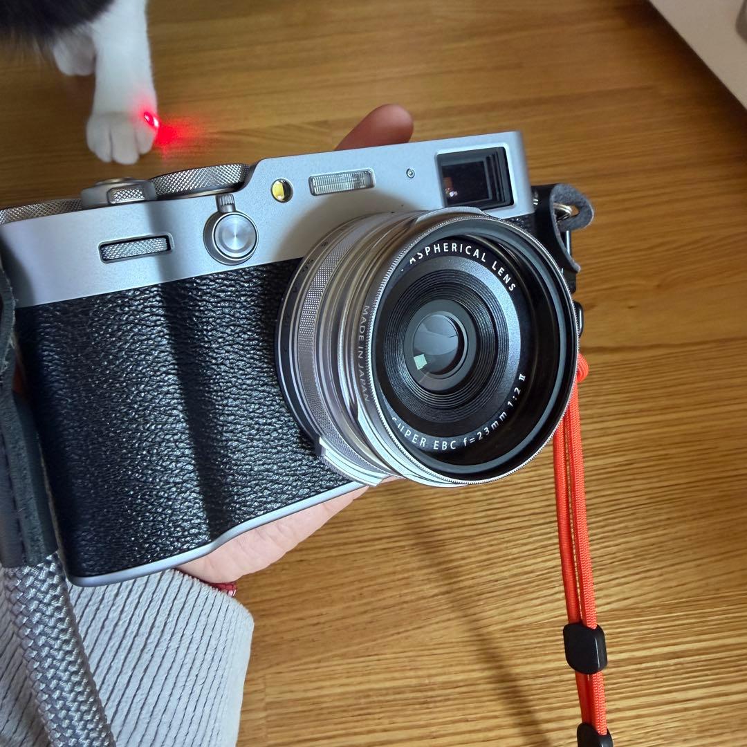 Fujifilm X100vi コンパクトデジタルカメラ　※箱無し