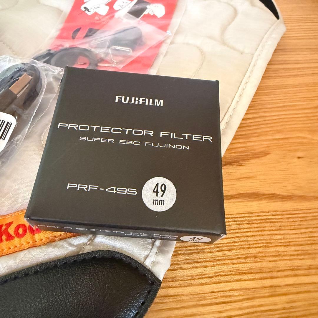 Fujifilm X100vi コンパクトデジタルカメラ　※箱無し