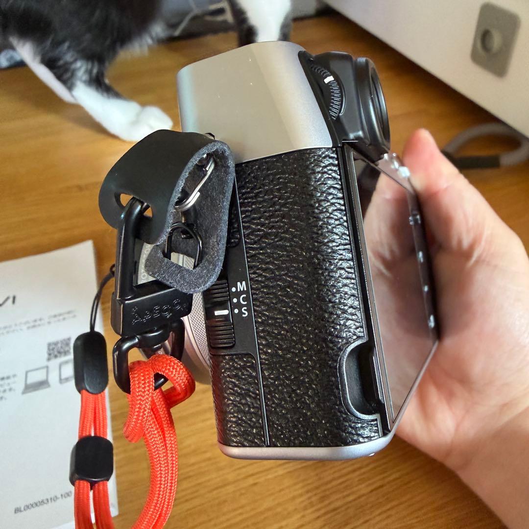 Fujifilm X100vi コンパクトデジタルカメラ　※箱無し