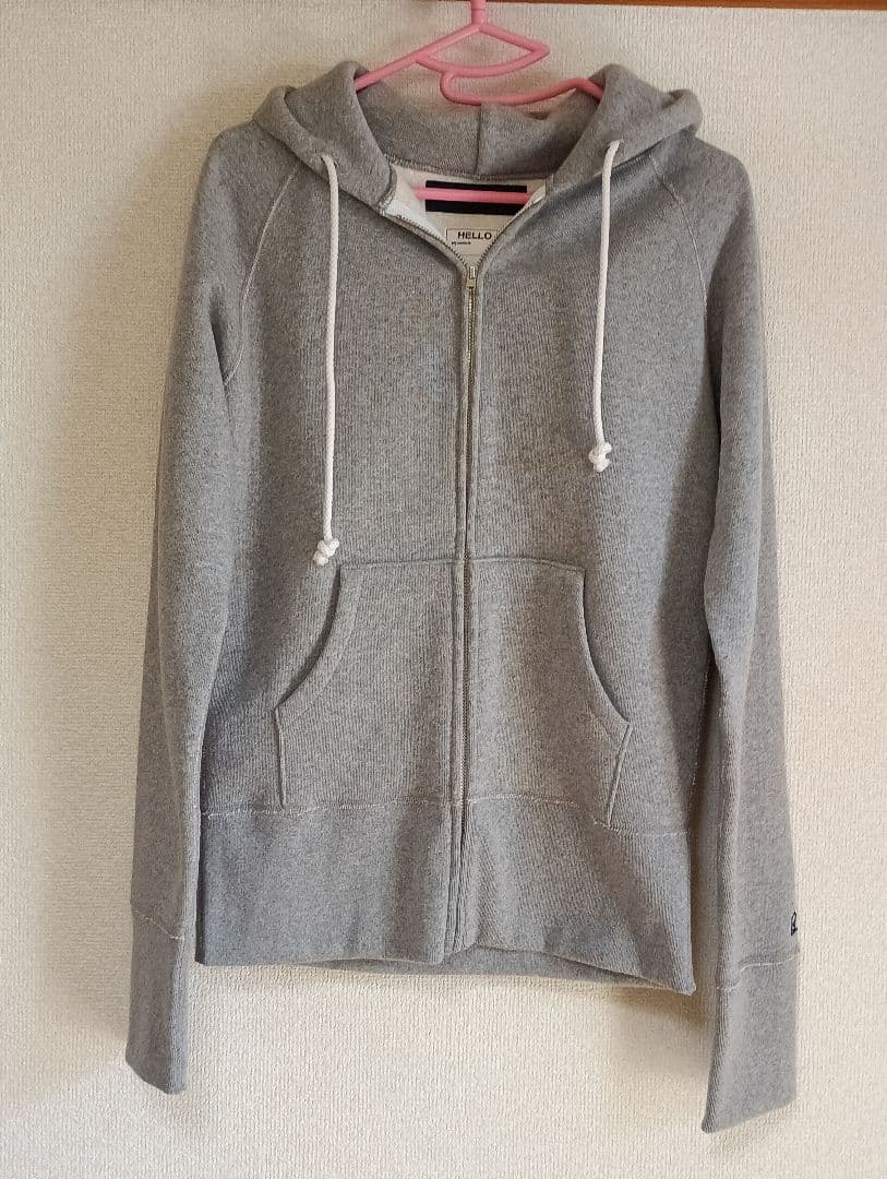タグつき未使用　SLIM FIT ZIP HOODIE