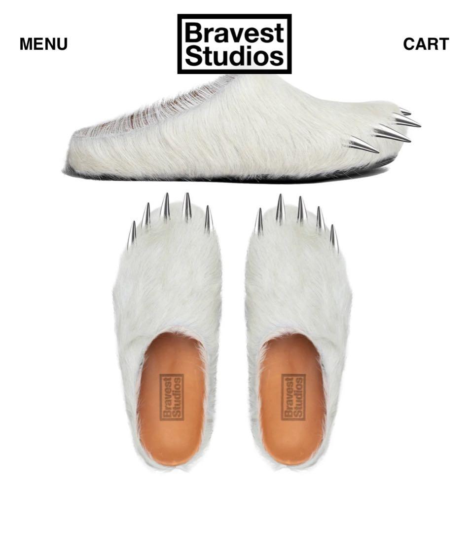 靴 Bravest studios WHITE BEAR CLAW MULES