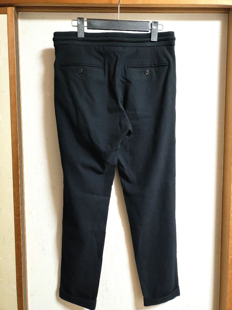 【美品】【定価６万円】1piu1uguale3 EASY SLACKS ブラック