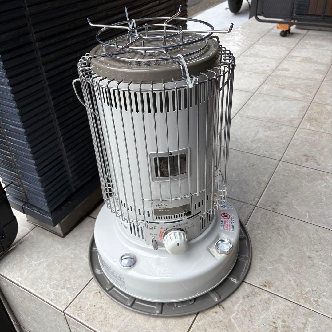 【SALE】TOYOTOMI ポータブル石油ファンヒーター KS-67H