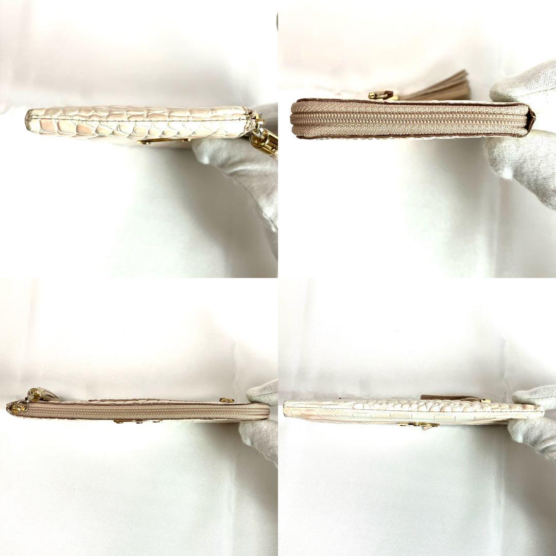 【美品】アタオ　長財布　L字ファスナー　クロコ型押し　ロゴ金具　チャーム