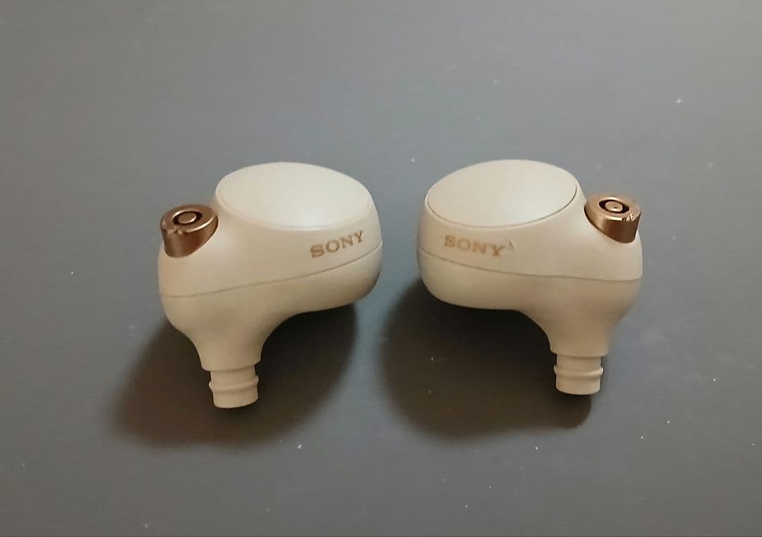 SONY　WF-1000XM4　ワイヤレス　ノイズキャンセリング　イヤホン　⑤