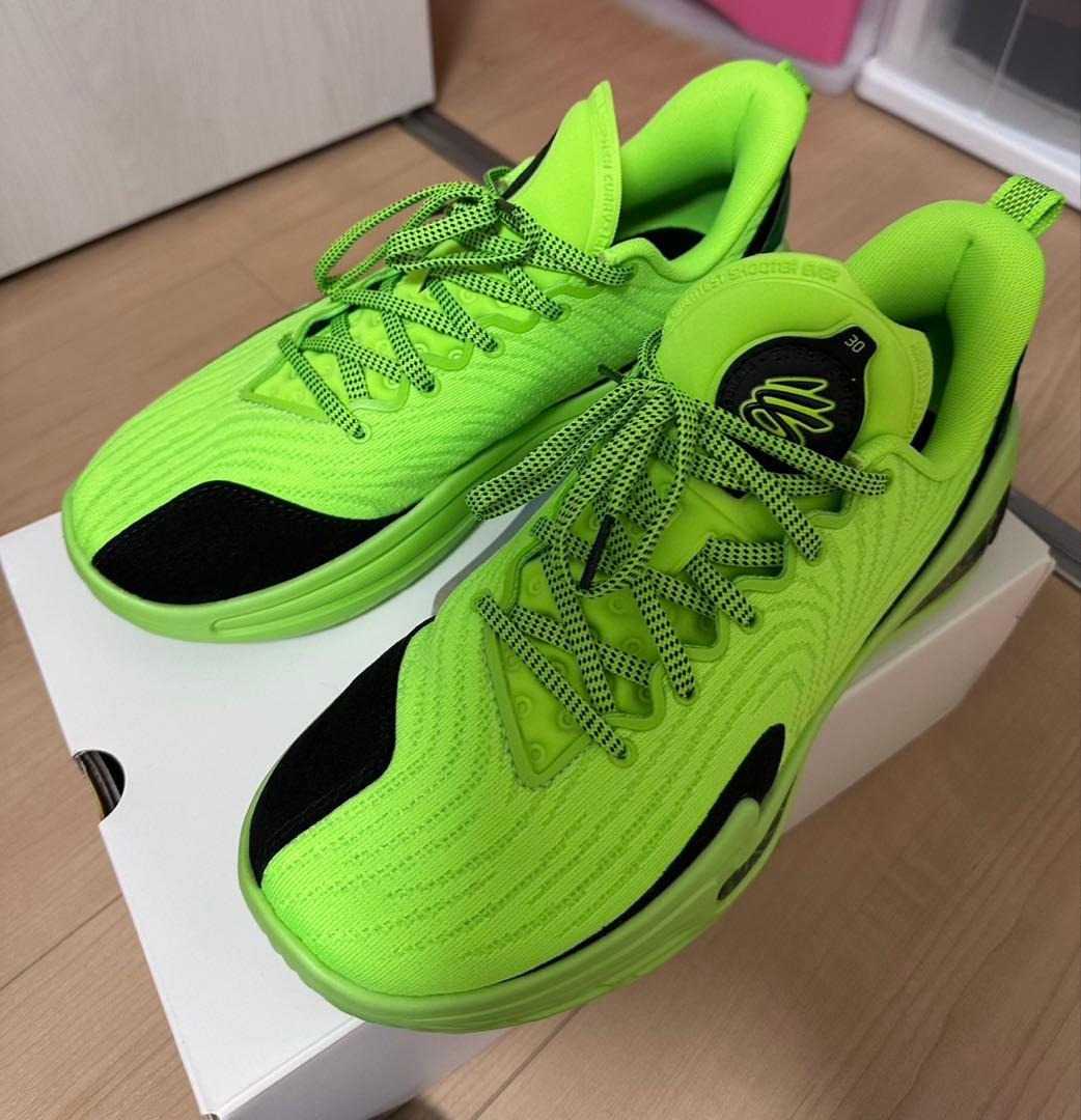 カリー12 バスケットボールシューズ 26.5cm ライムグリーン/ブラック